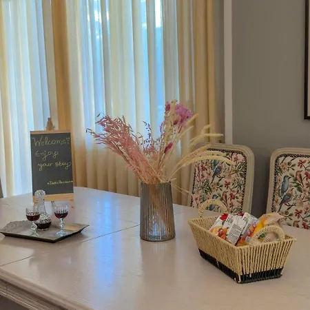 Delta - Stylish Family Apartment Thessaloniki